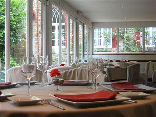 Hotel-Restaurant De L'Abbaye Plancoët Restaurant billede
