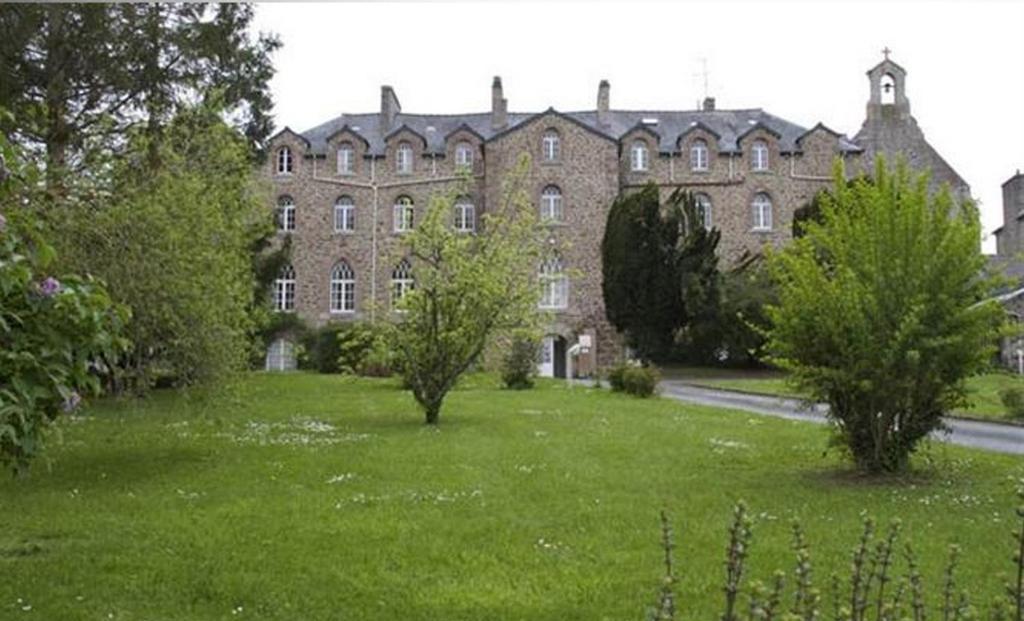 Hotel-Restaurant De L'Abbaye Plancoët Eksteriør billede